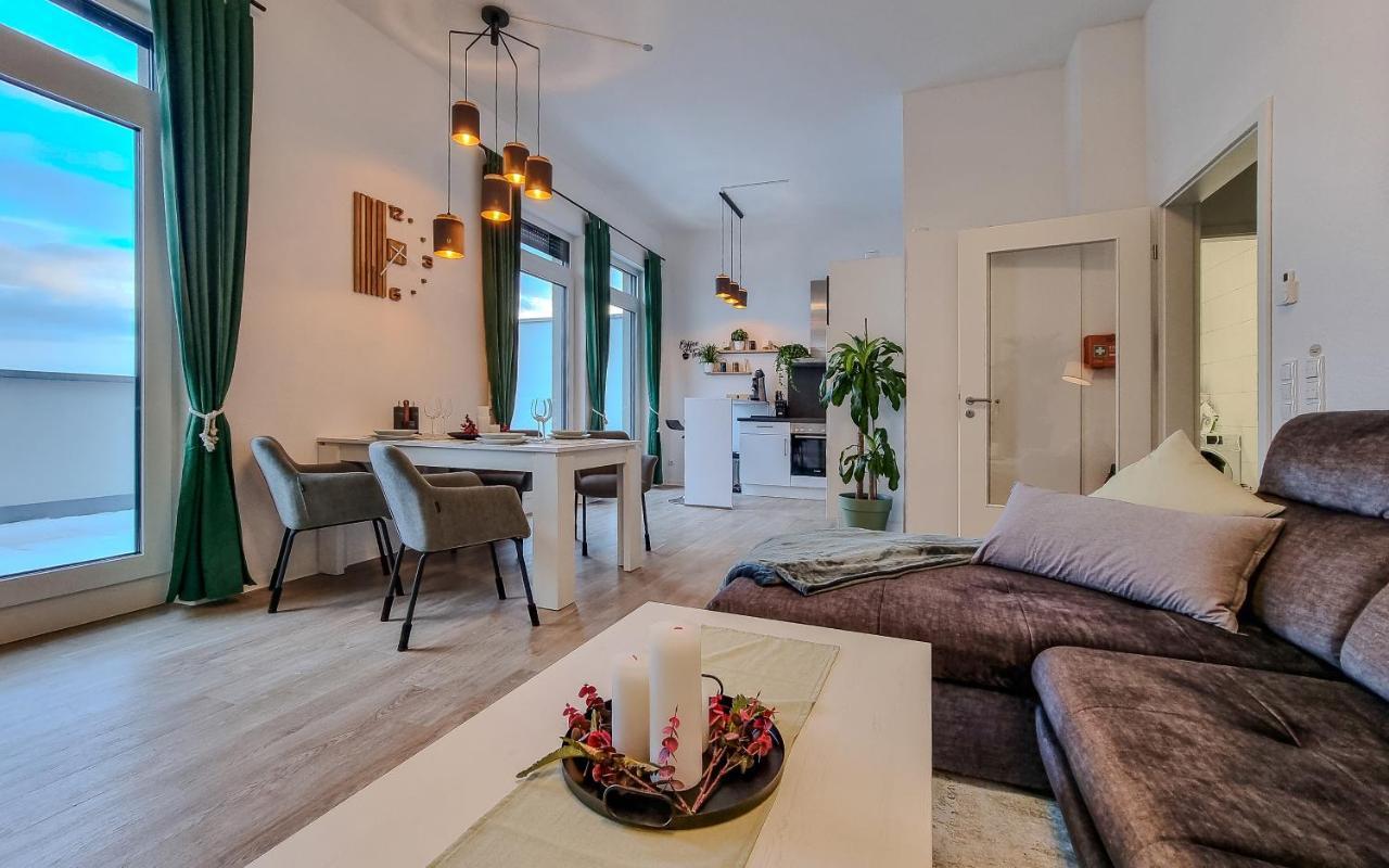 Wiluka Penthouse Mit Grosser Dachterasse Nachhaltig Eingerichtet Netflix 拉恩河畔林堡 外观 照片